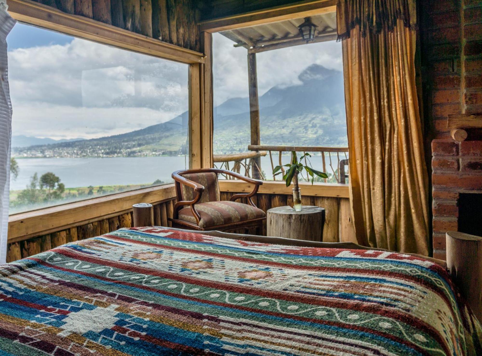 Cabanas Y Glampings Balcon Del Lago Otavalo Εξωτερικό φωτογραφία
